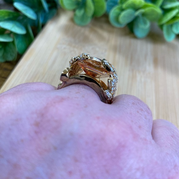 Vintage estate citrine costume ring size 7 - Picture 4 of 6